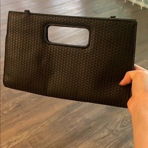 Black clutch